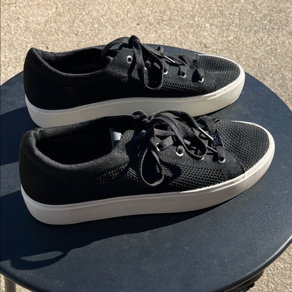 Women's Black UGG Canvas Sneakers - Picture 9 of 13